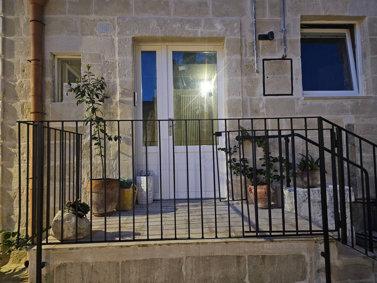 Ingresso della Icaro Suite nei Sassi — foto 2
