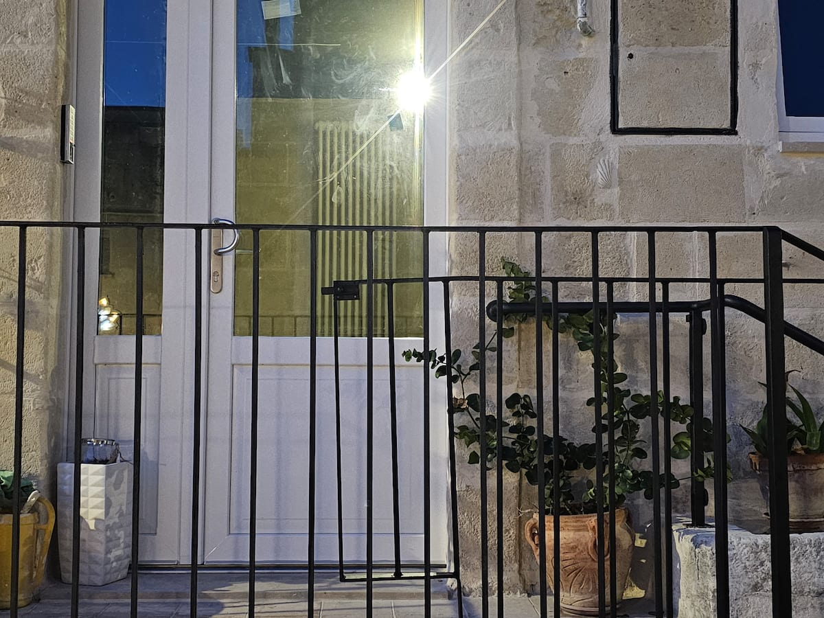 Ingresso della Icaro Suite nei Sassi — foto 1