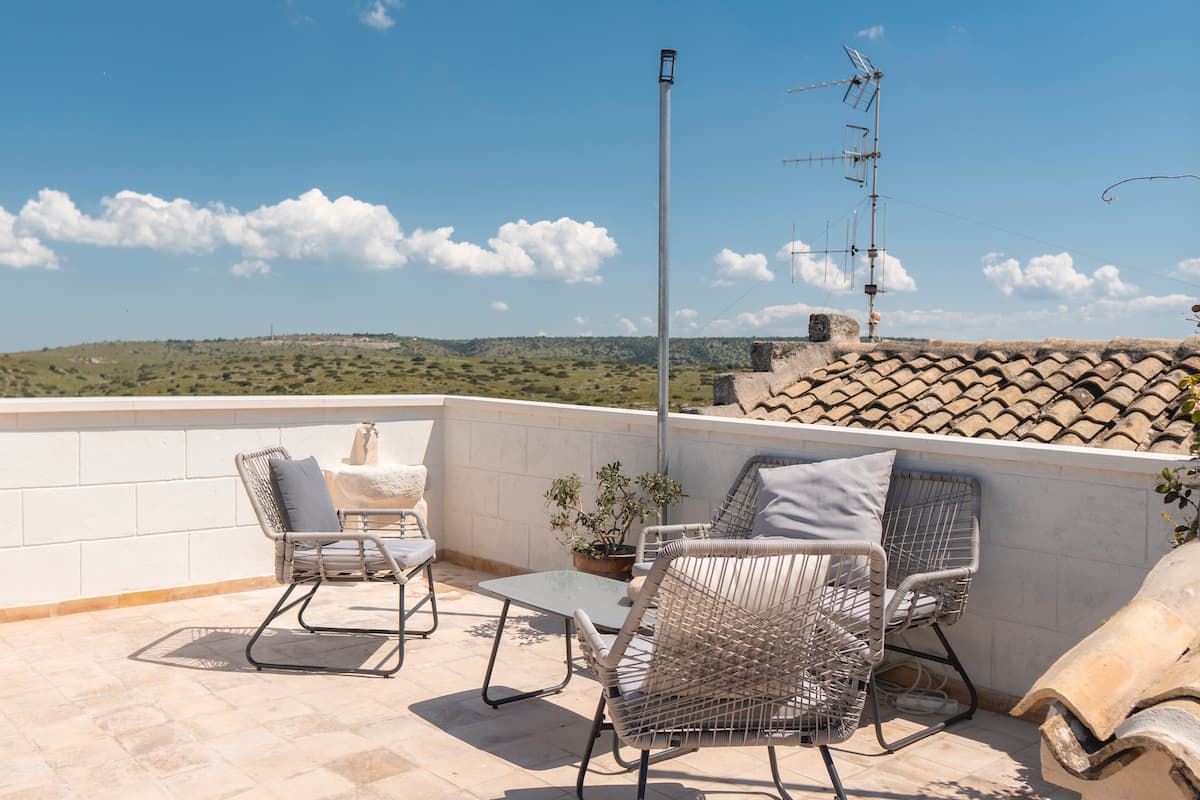 Terrazzo privato della Icaro Suite con vista sui Sassi e sulla Gravina — foto 3